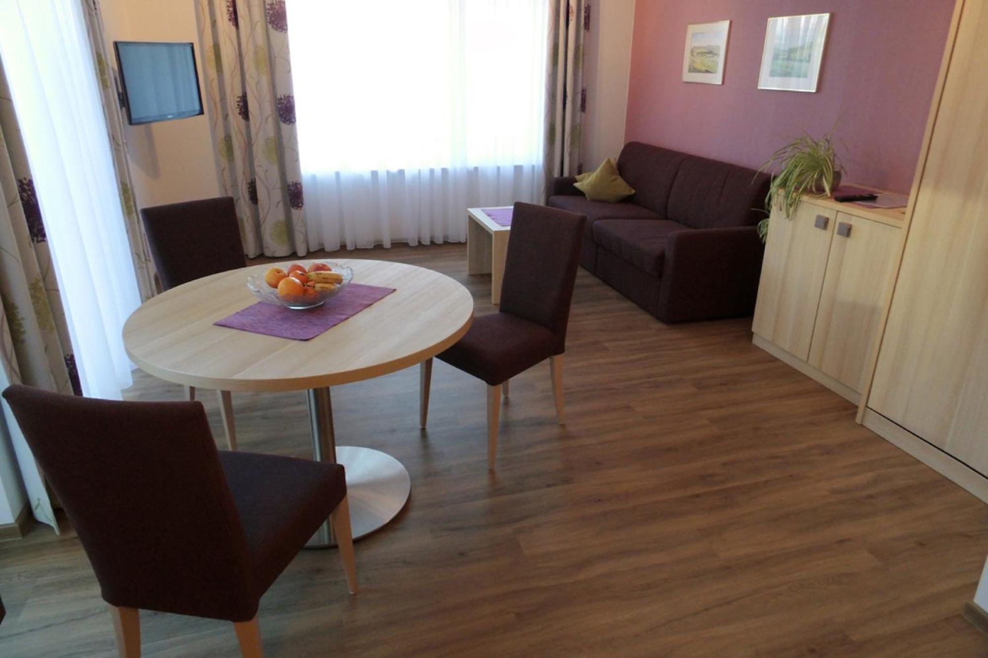 Landpension Wachtkopf Vaihingen-sur-l'Enz Extérieur photo