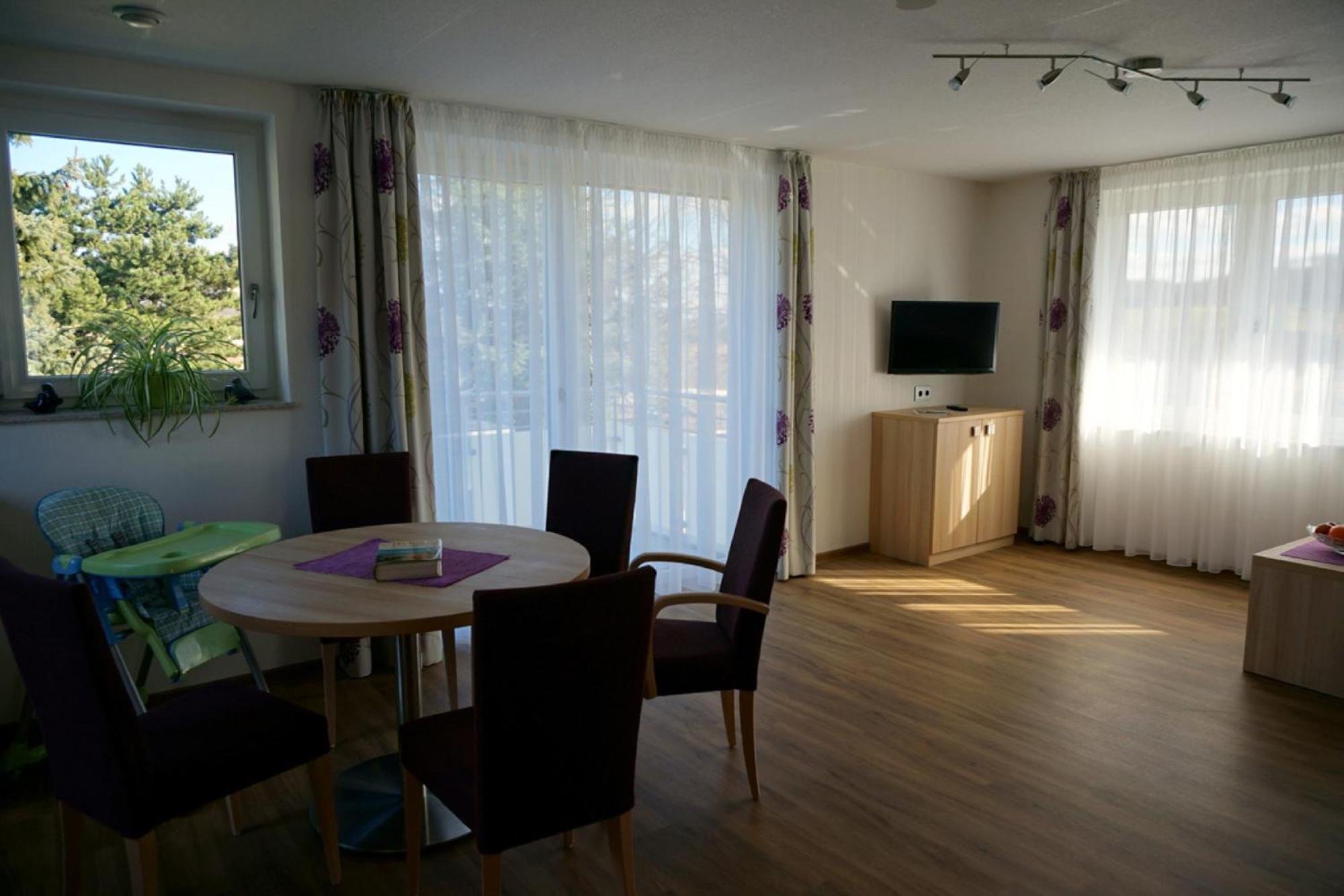 Landpension Wachtkopf Vaihingen-sur-l'Enz Extérieur photo